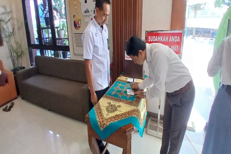 Pengadilan Agama Ngawi Buka Pekan Aspirasi Masyarakat Melalui Form Kritik dan Saran