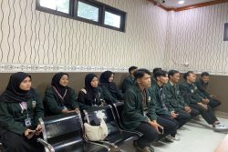 Pengadilan Agama Ngawi Berikan Pembekalan Materi Peradilan kepada Mahasiswa UIN Sunan Ampel Surabaya