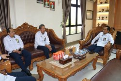 Pimpinan PA Ngawi Gelar Rapat Internal, Evaluasi Capaian Kinerja dan Persiapan Agenda Agustus