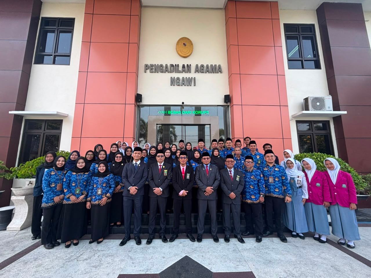 Upacara HUT RI Kantor 17 Agt 2026