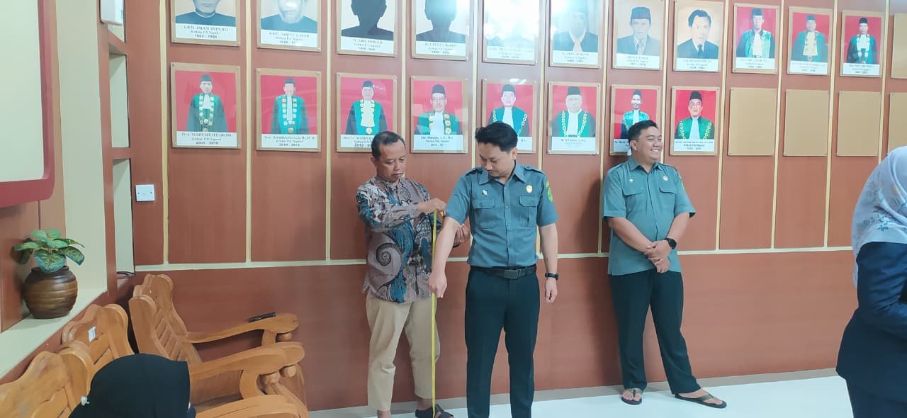 pengukuran baju putih biru 24 Februari 2026